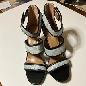 Report Sundance, high heel shoes, size 8/2 color, black and marble